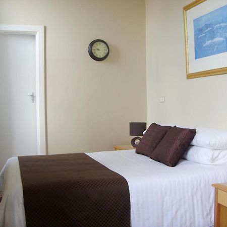 The Colliefields Hotel エクステリア 写真